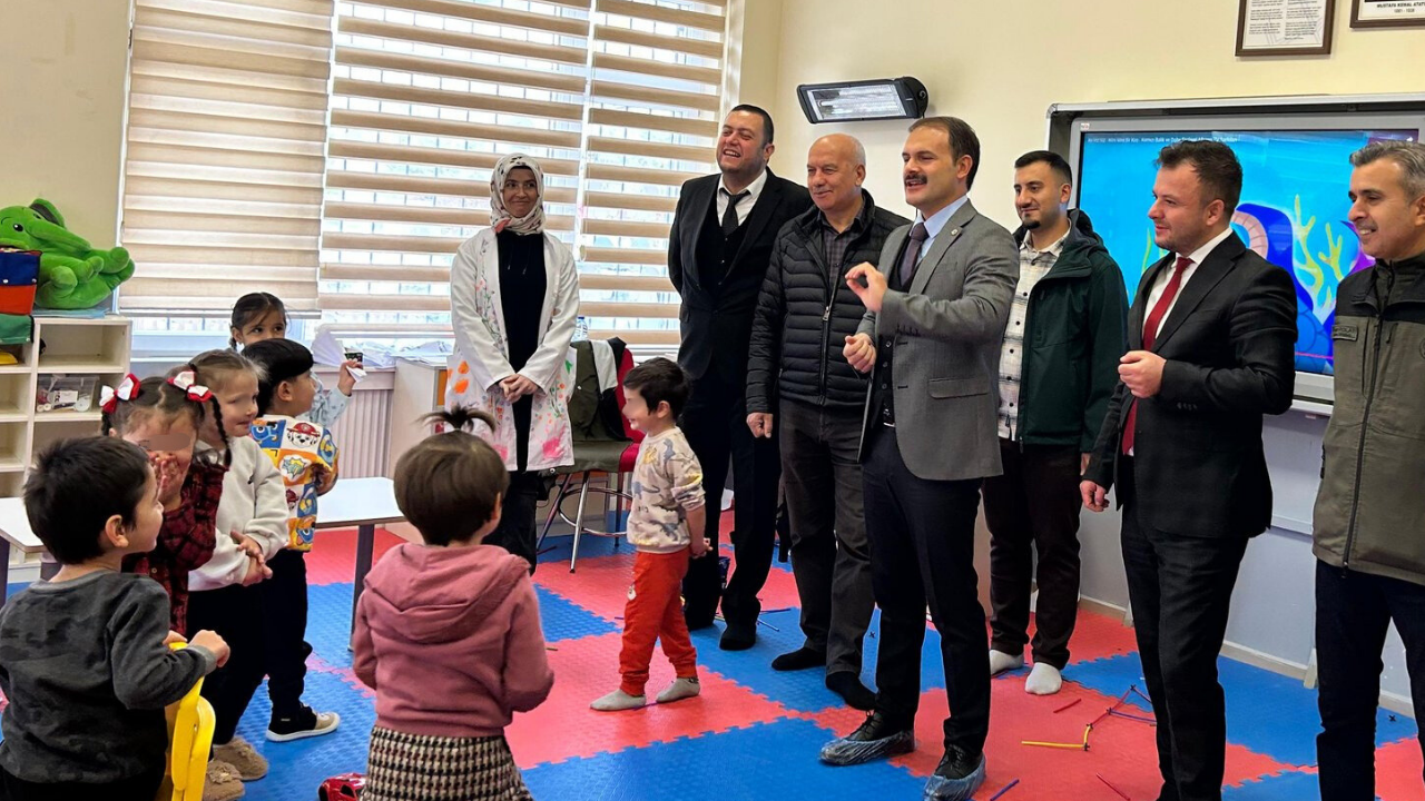 Kaymakam Soner Erol, eğitimde farkındalık, tarımda iş birliği vurgusu yaptı