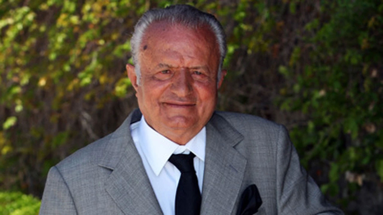 Türk modasının öncülerinden Zeki Başeskioğlu hayatını kaybetti