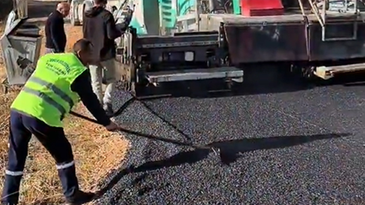 Çubuk Belediyesi, Esenboğa Mahallesi’nde asfalt çalışmasına başladı!