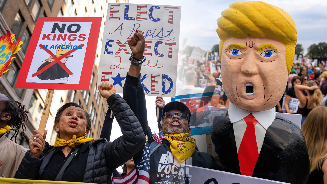 ABD'de 2 bin 500 noktada Trump'a karşı tek ses: “Krallara hayır!”