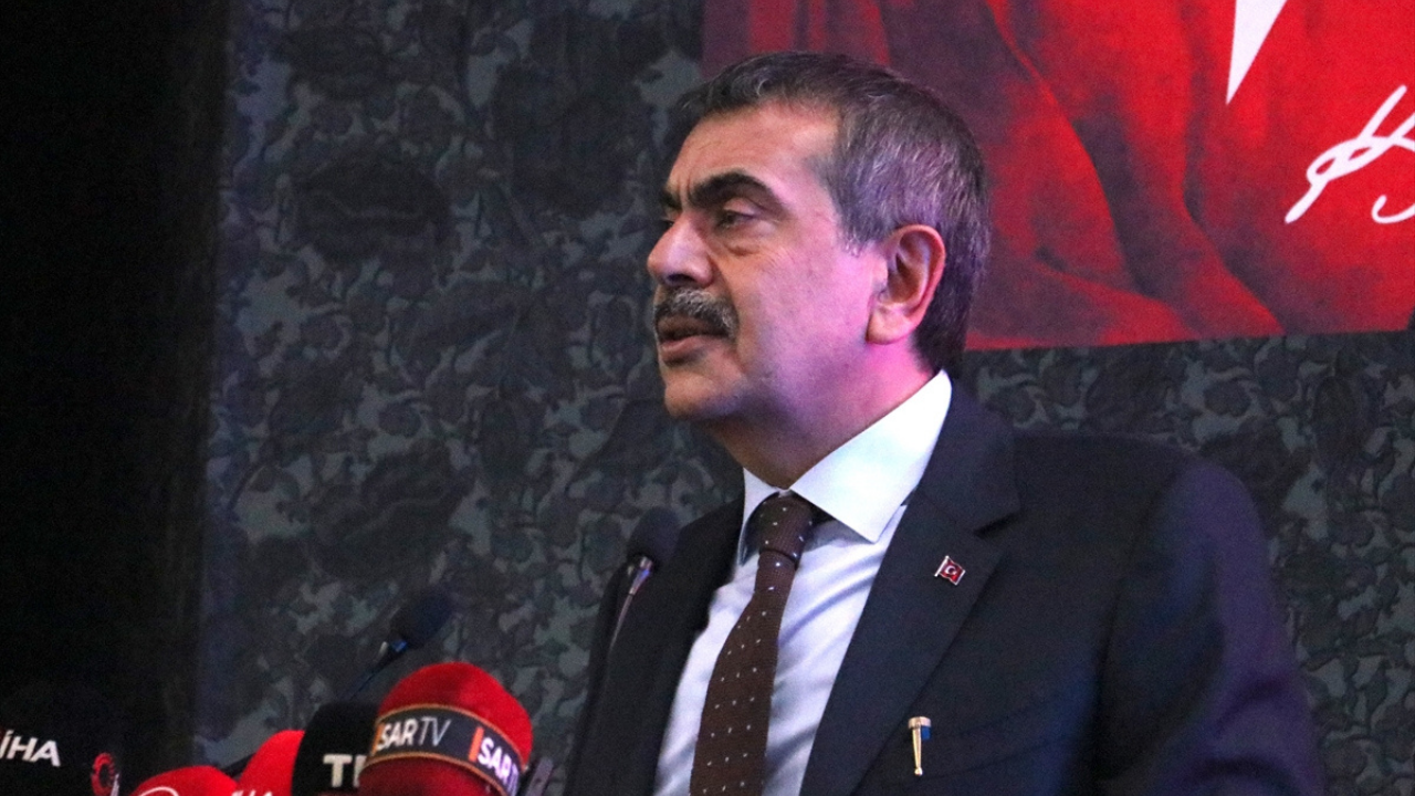 Eğitimde büyük değişiklik! Okul kayıtları artık ortak sistemle izlenecek