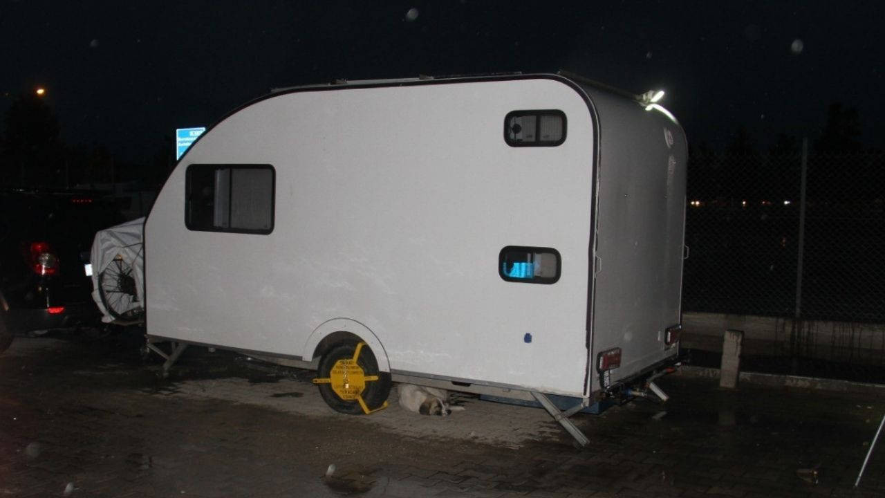 Tanıdıkları günlerdir ulaşamıyor: Karavanda yaşayan kişiden haber yok!