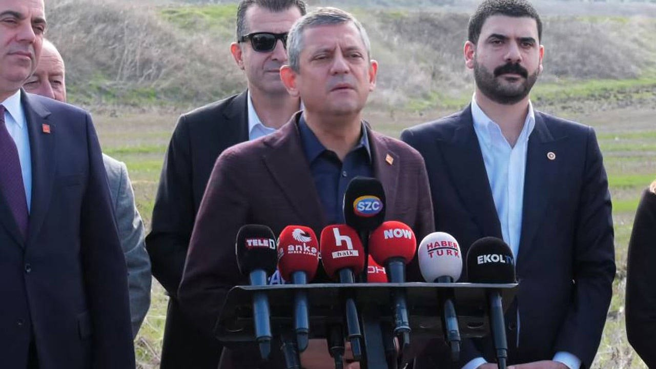 Özel’den Silivri’de sert çıkış: “Mikroba niye mikropluk yapıyorsun denmez”