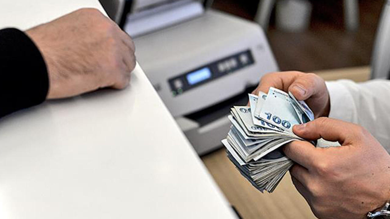 Faiz kararı öncesi en uygun ihtiyaç kredileri belli oldu! 125 bin TL’nin güncel geri ödemesi ne kadar?