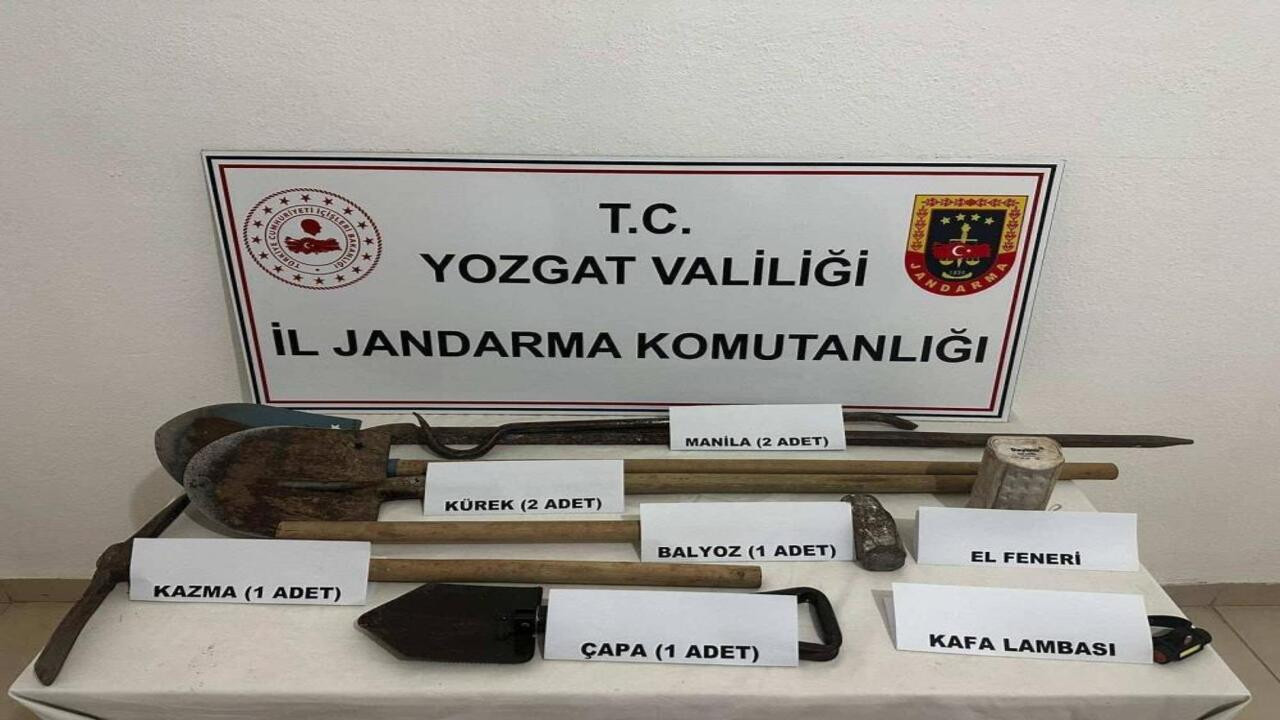 Yozgat’ta baba oğul, define avı rüyasından kelepçeyle uyandı