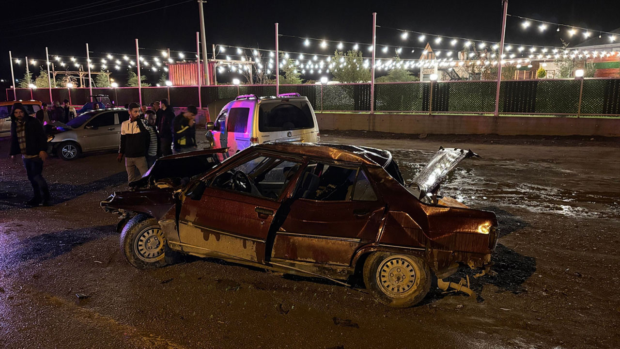 Çankırı’da feci kaza! Araçlar pert oldu