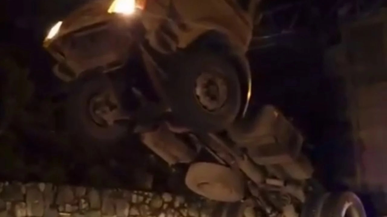 Bolu’da damperi açık kamyon, dalgın sürücüsünü ölümle burun buruna getirdi!