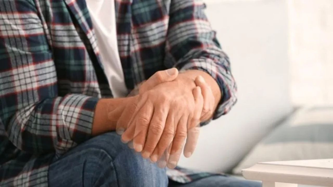 Parkinson ilacı kullanılmazsa ne olur? İlaç kullanmak hastalığın seyrini nasıl etkiliyor?