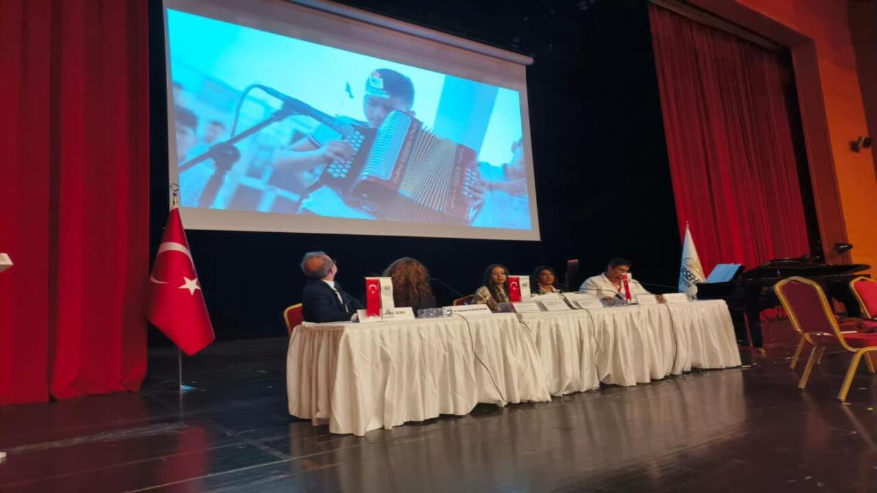 Kırşehir’de Genç Müzisyenler Çalıştayı zamanı