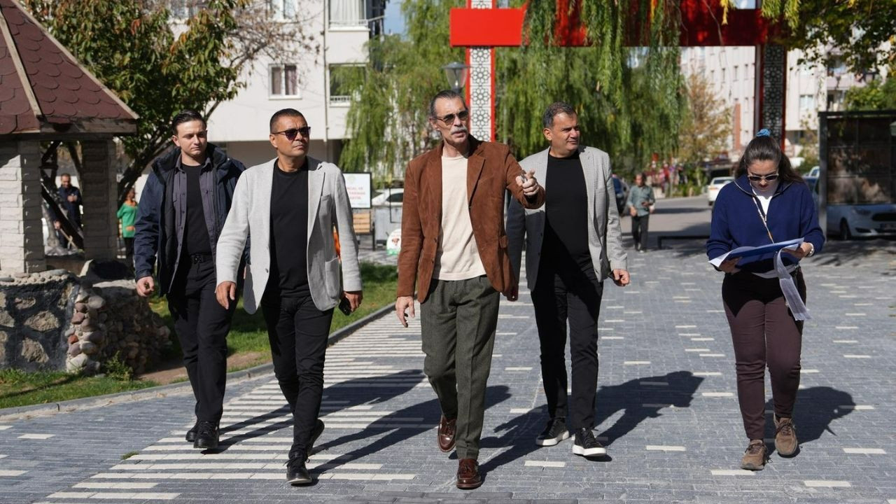 Başkan Beşikcioğlu, park ve yeşil alan düzenlemelerini sahada inceledi