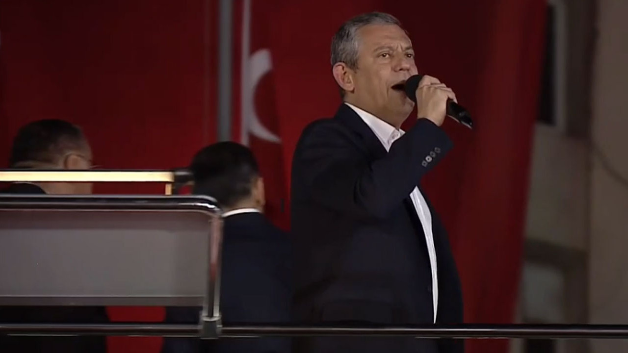 Özgür Özel, Esenyurt'tan iktidara yüklendi: Her geçen gün daha da zalimleşen bir iktidar var karşımızda!