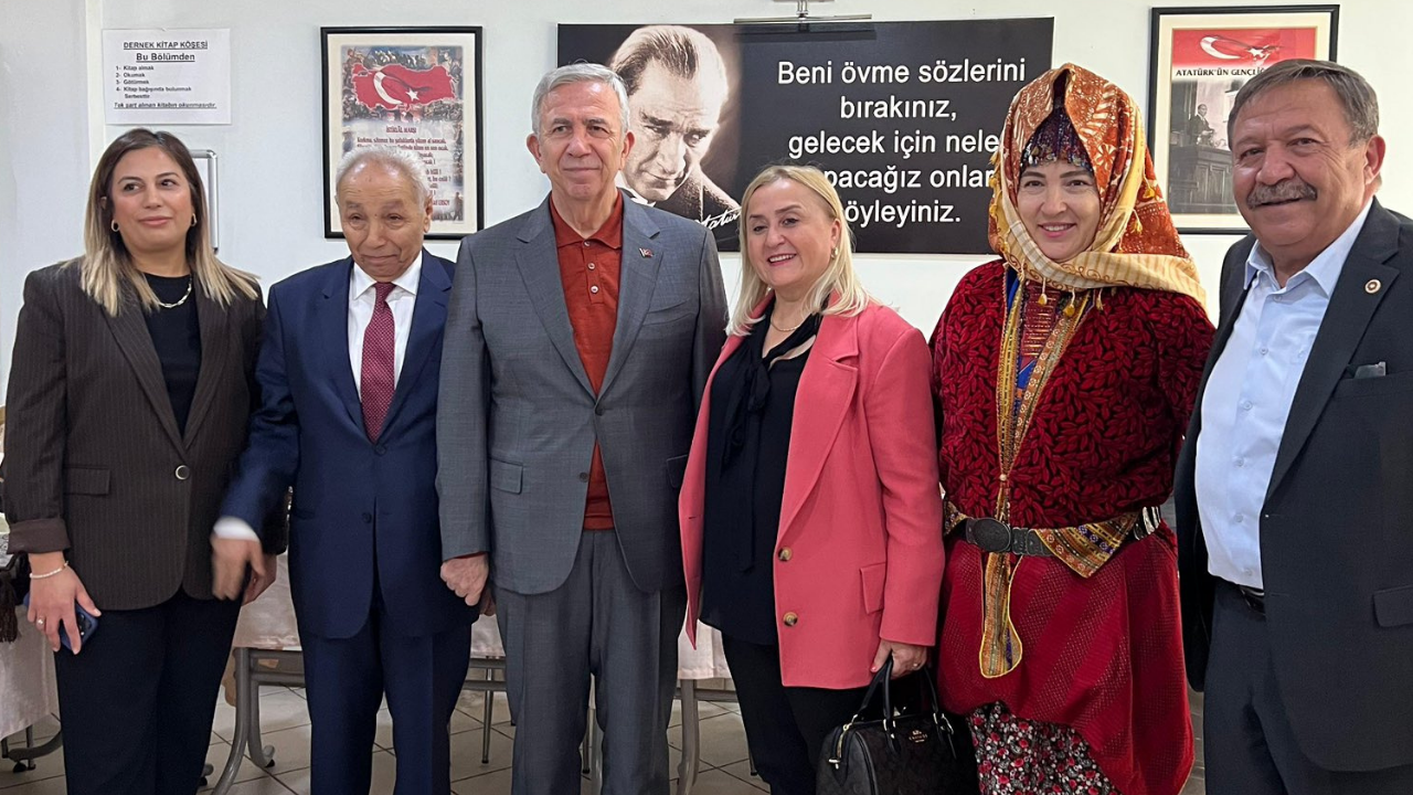 Mansur Yavaş ve Yüksel Arslan’a Beypazarı’nda yoğun ilgi!