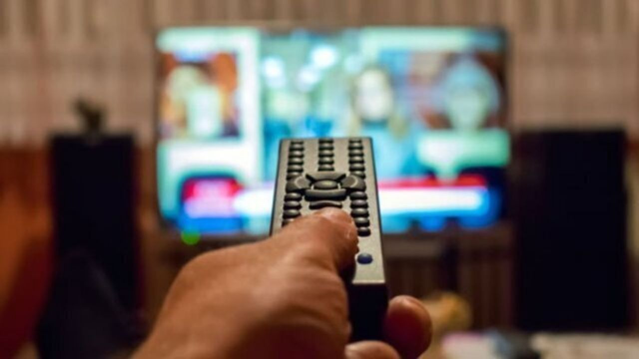 Cumartesi ekranları dopdolu! 1 Kasım 2025 TV yayın akışı ve günün öne çıkan yapımları