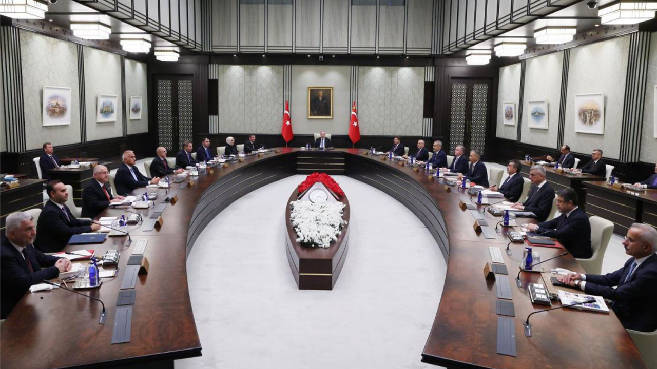 Gözler Beştepe’de! Cumhurbaşkanlığı Kabinesi Türkiye’nin yeni yol haritasını belirleyecek