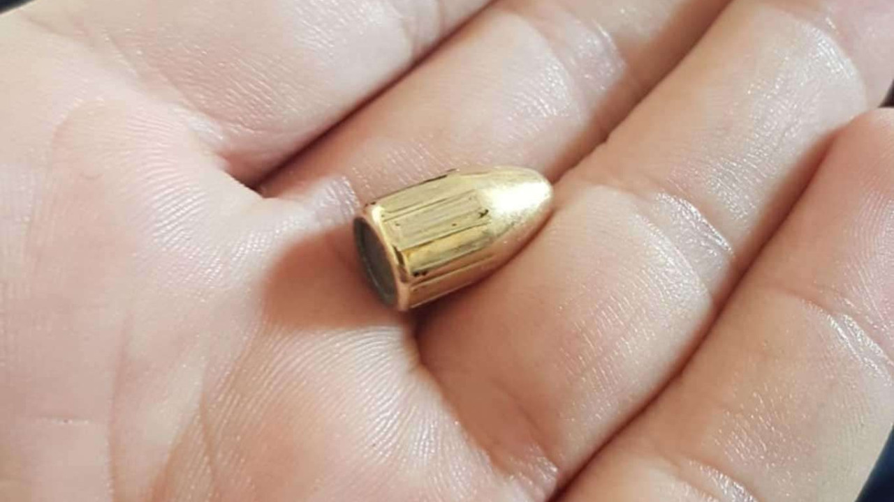 Soyunma odasında mermi bulundu