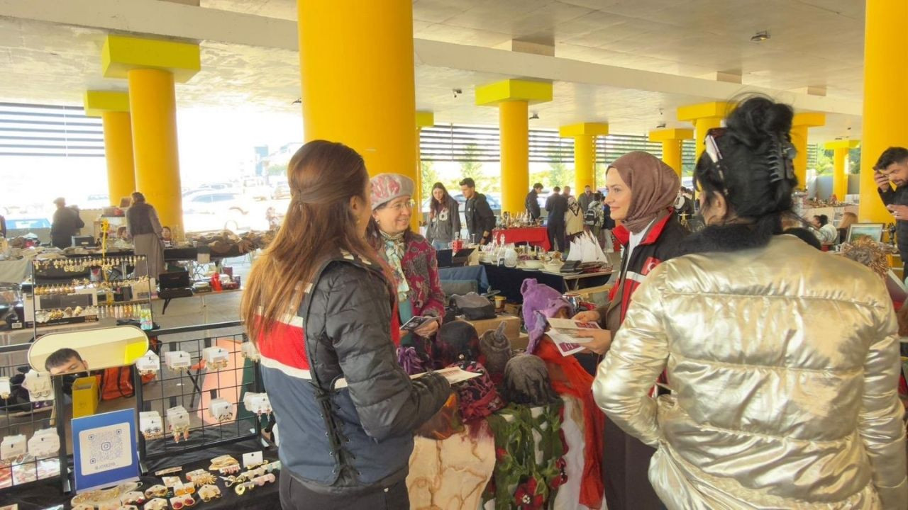 Etimesgut'ta KADES hareketi: Kadınlara güvenlik uygulaması tanıtıldı