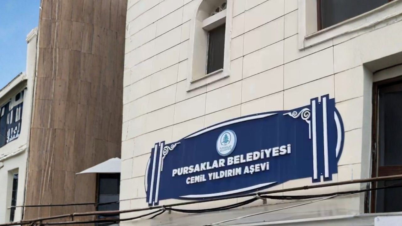 Pursaklar Belediyesi Cemil Yıldırım Aşevi, sıcak yemeklerle hem karınları hem gönülleri ısıtıyor