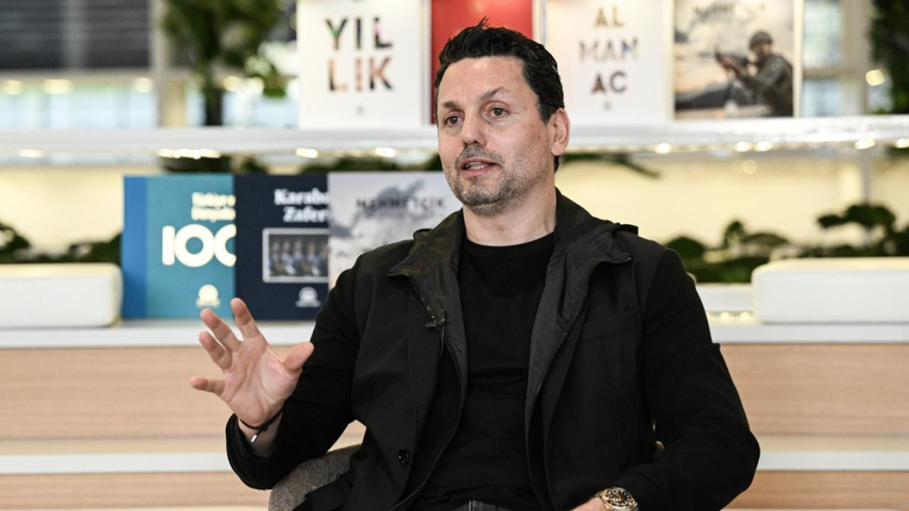 Erol Bulut: "Geçen hafta kulüp içerisinde olan biri bütün bilgileri Nuri Şahin’e aktarmış"