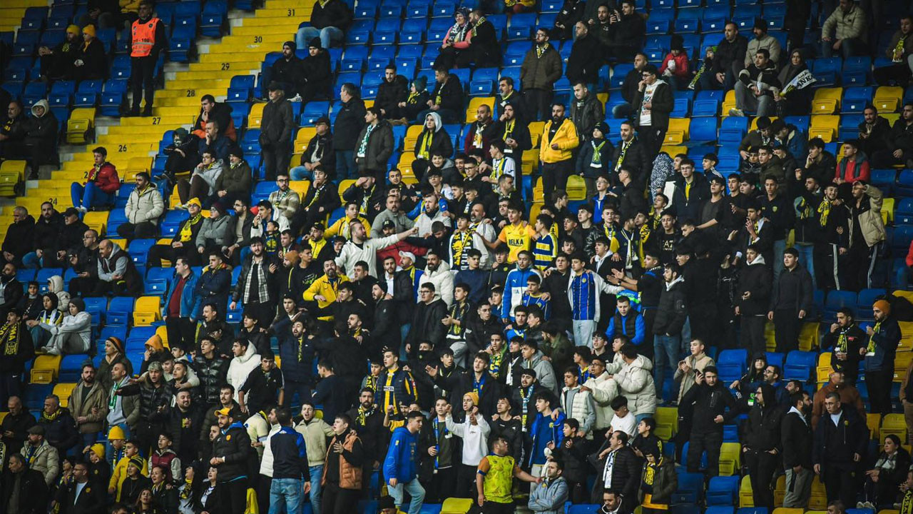 Ankaragücü uçurumun kıyısında: Taraftardan yönetime acil çağrı!