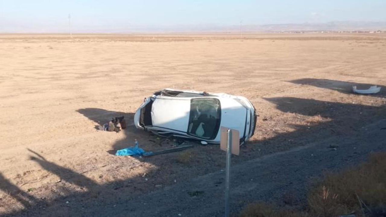 Konya'da otomobil takla attı, Aksaray'da otomobil park halindeki araçlara çarptı!