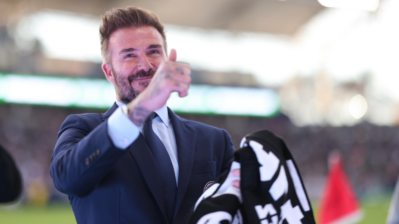 David Beckham'a şövalye unvanı verildi