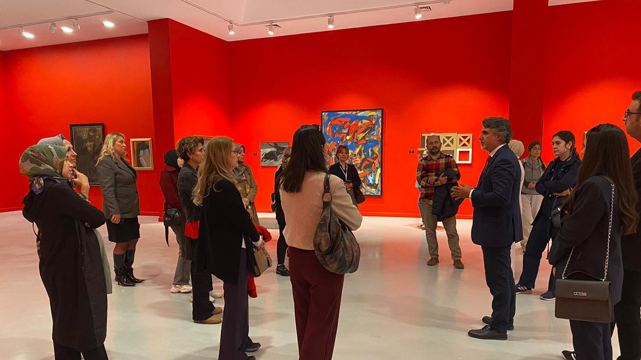 "Zamanın Renkleri" Ankara'da buluşma noktası oldu!