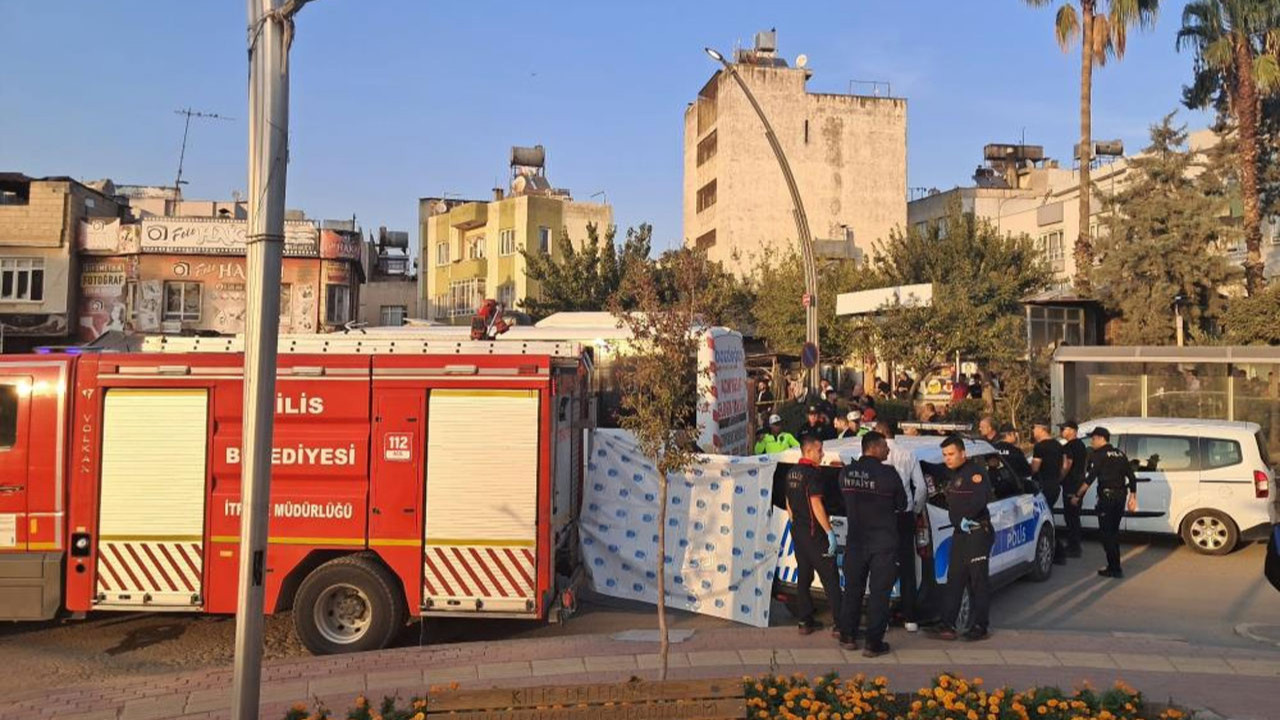 Halk otobüsü yayaya çarptı!