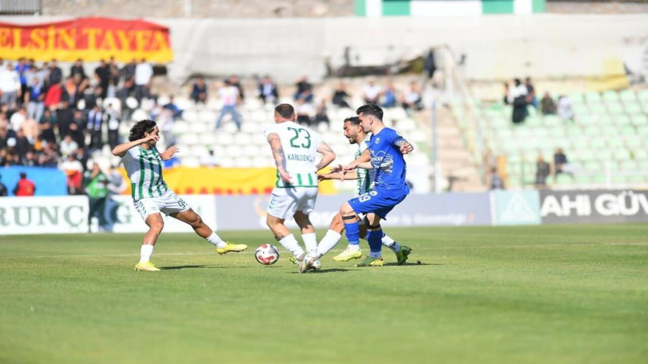 Ejderoğlu Kırşehir Futbol Spor Kulübü, bir puanı son dakika golüyle kurtardı