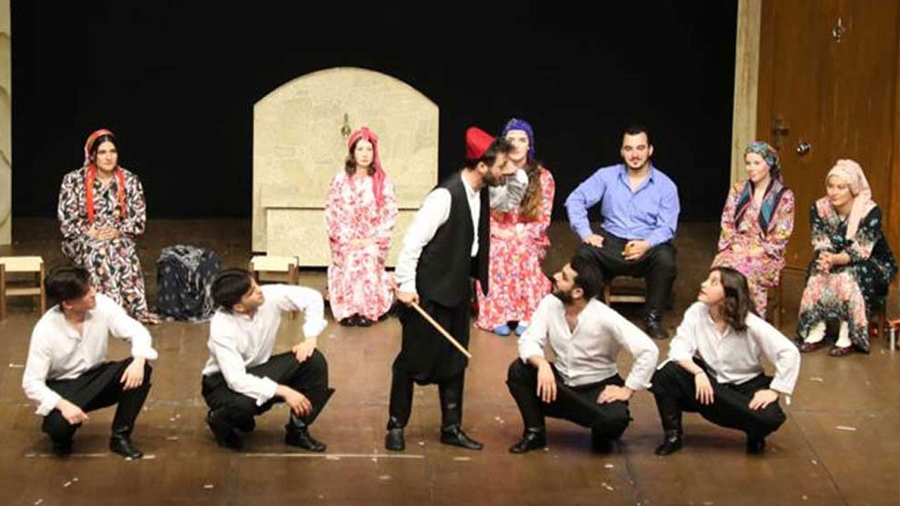 Kalecik Belediyesinden ücretsiz tiyatro fırsatı: "Düğün Ya Da Davul"