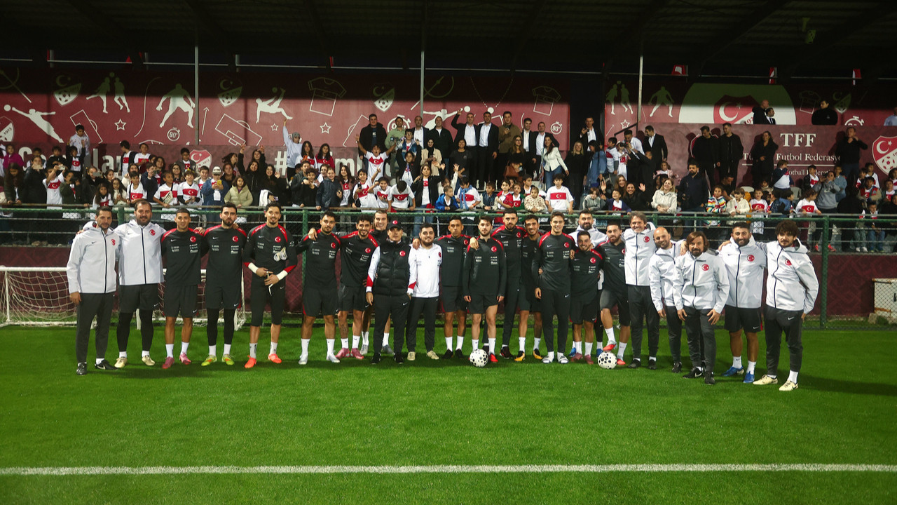 Milli takım bahis skandalıyla çalkalanıyor