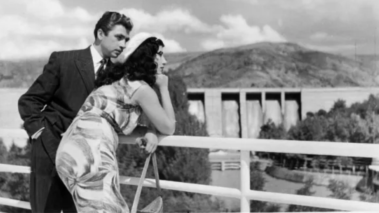 Yeşilçam'ın 'üvey evladı' Ankara: Başkentin tozlu arşivinden çıkan kayıp sinema hazineleri