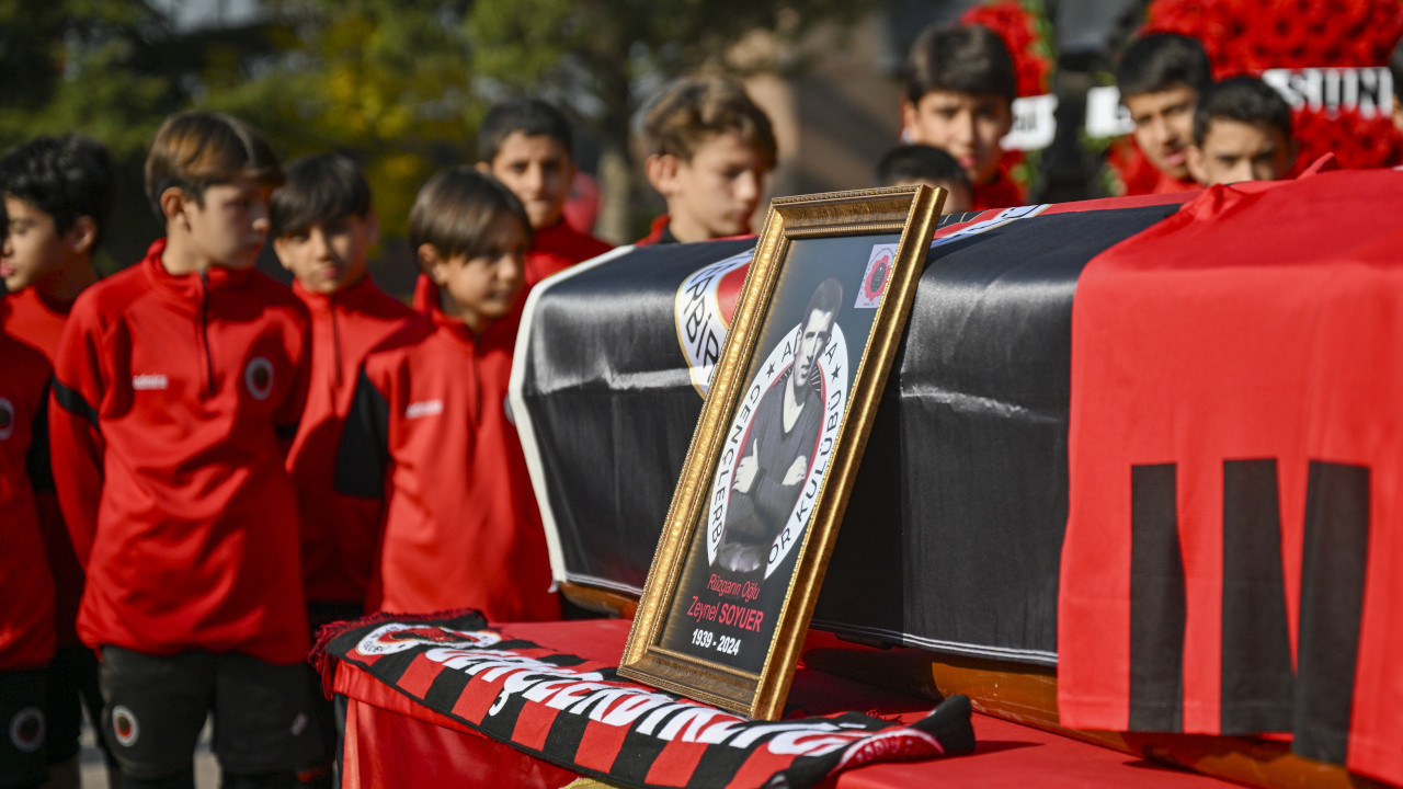 Gençlerbirliği Rüzgârın Oğlu'nu unutmadı