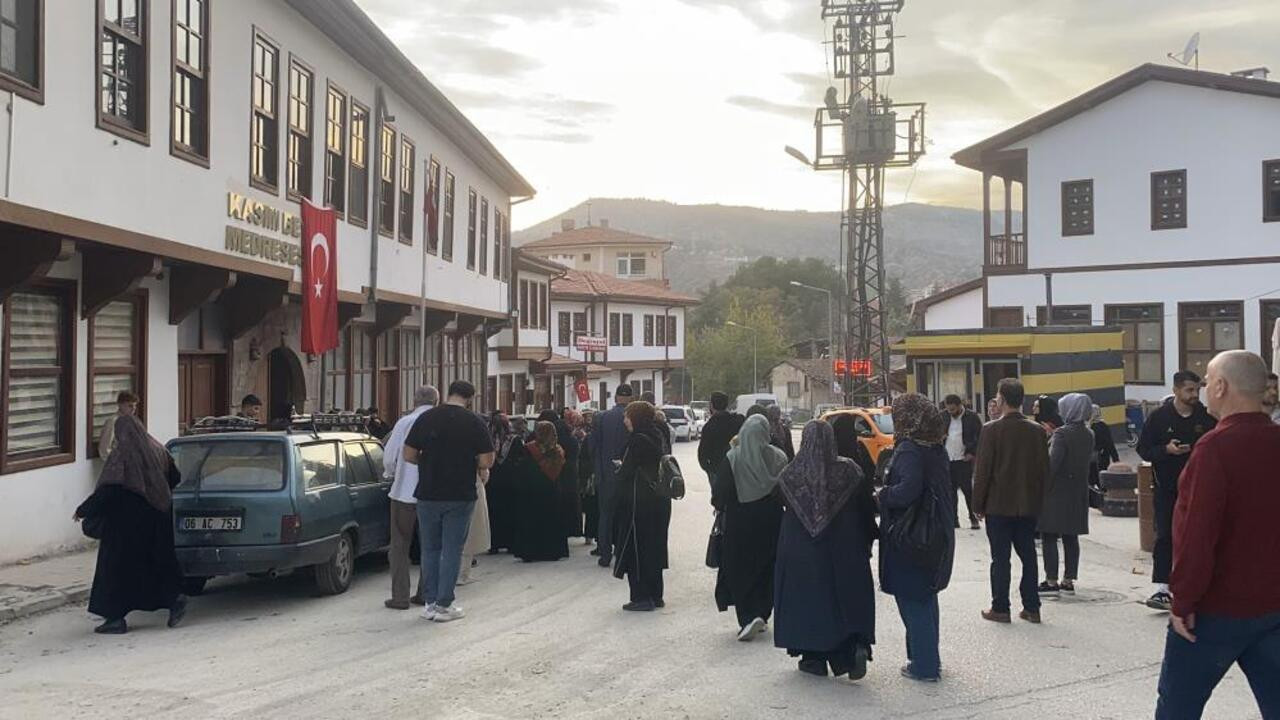 Çankırı, Sakarya’dan gelen yerli turistleri ağırladı