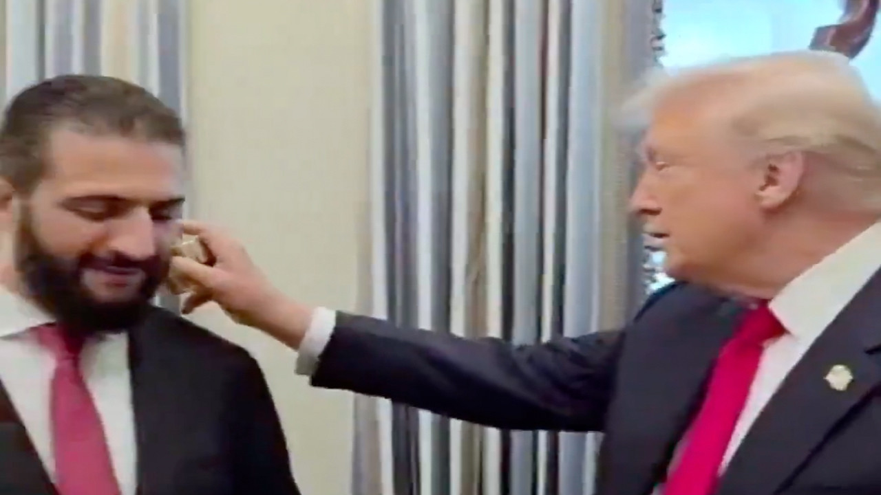 Trump’tan Şara'ya “parfüm” şakası: “Kaç karın var? Sadece bir mi? Bilemezsin…”