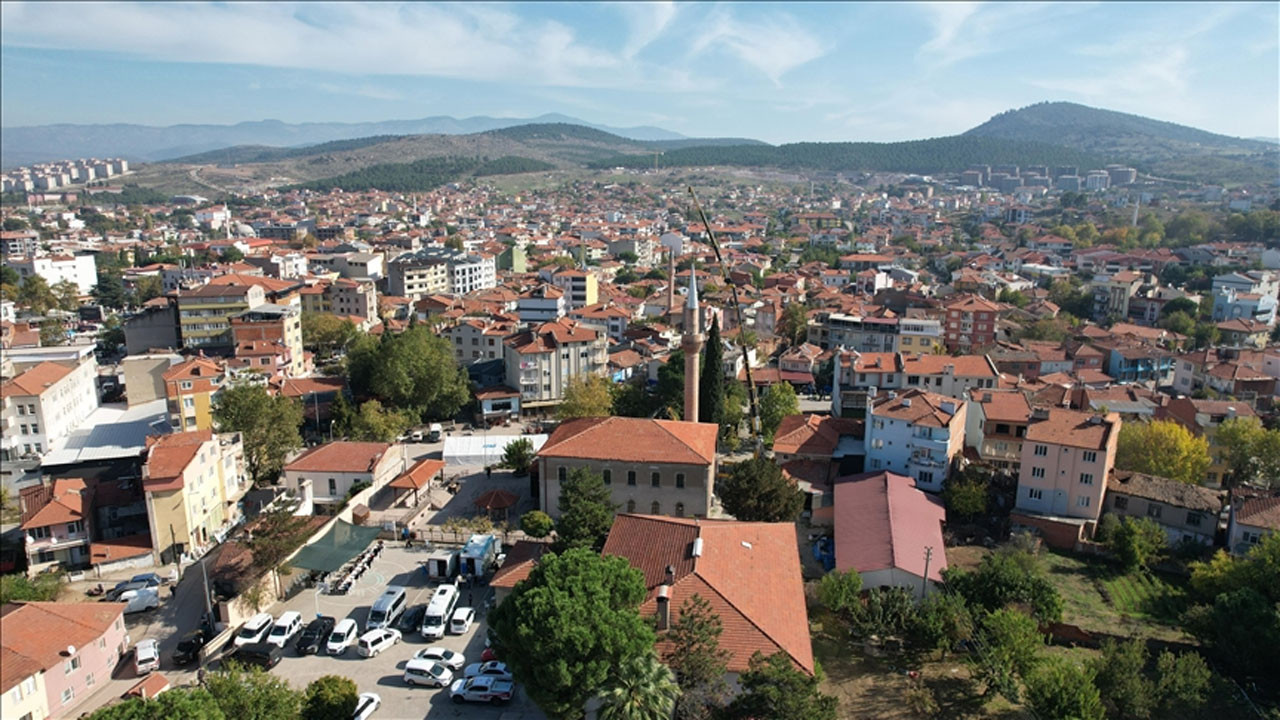 Sındırgı esnafına müjde! AK Parti’den deprem bölgesine yeni destek paketi