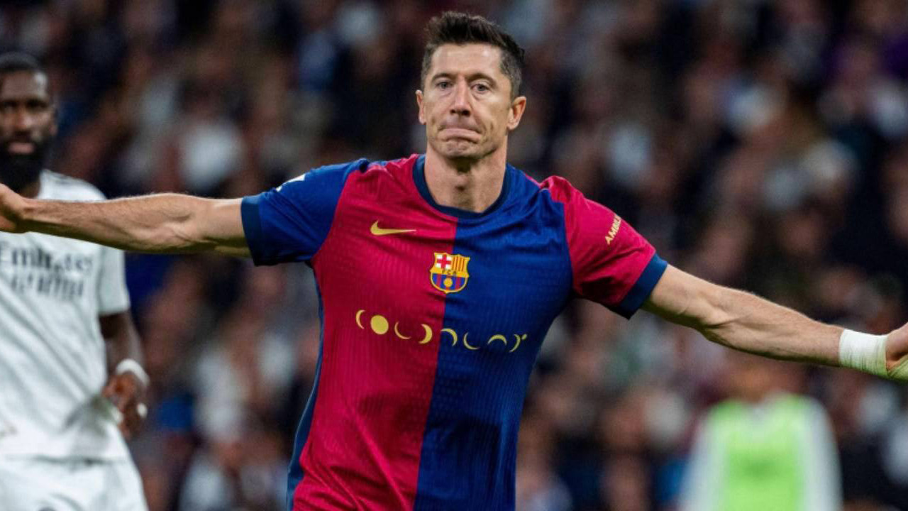 Lewandowski, Fenerbahçe'ye mi geliyor? Sadettin Saran açıkladı