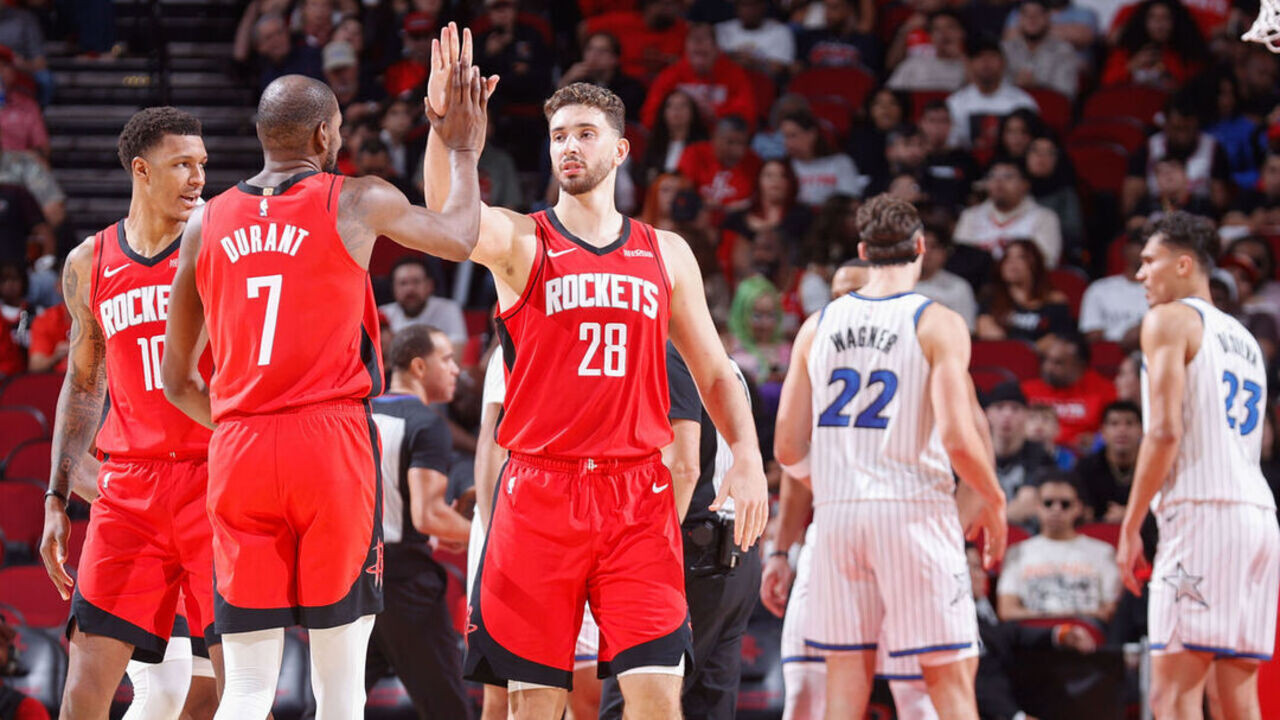 Alperen Şengün, geceye damga vurdu: 30 sayı 12 ribaunt!