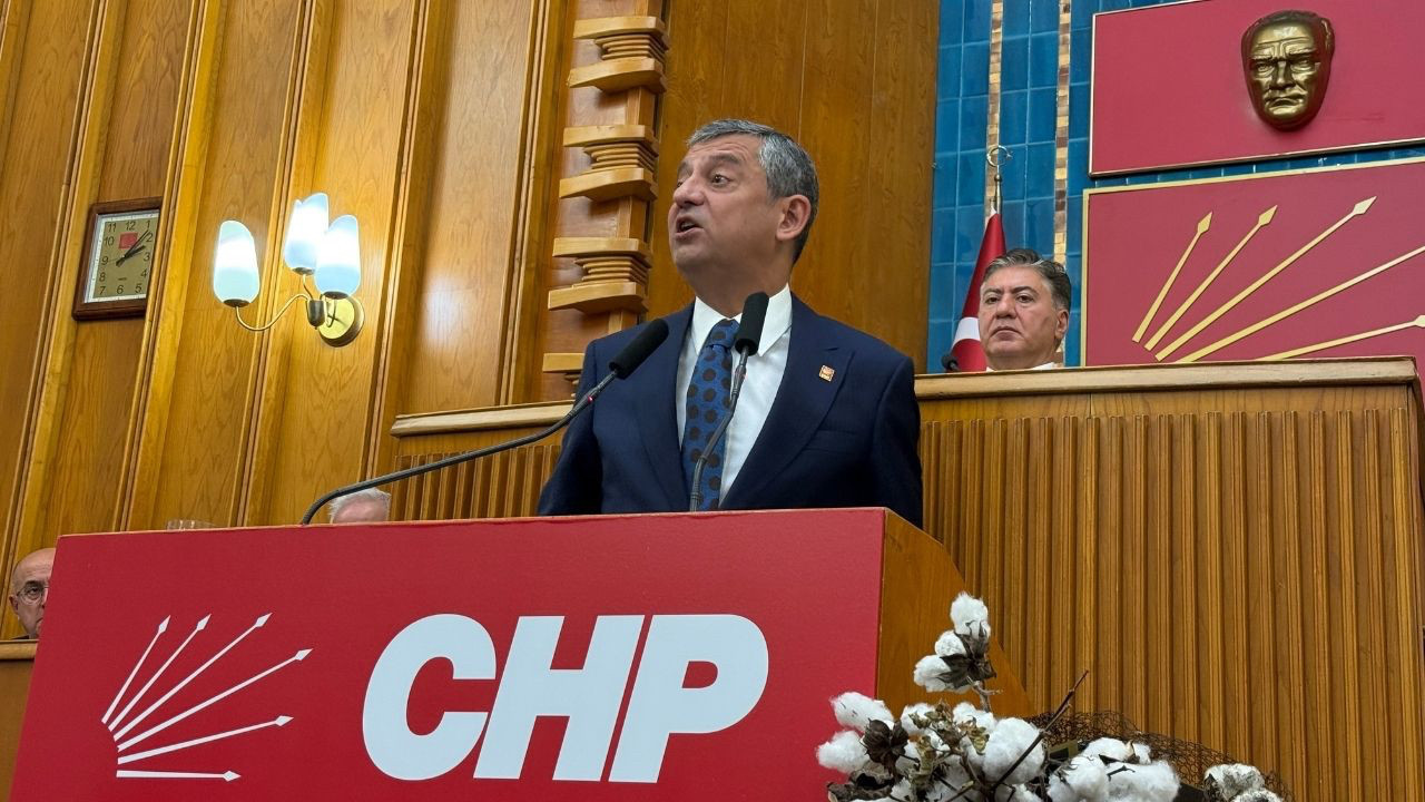 CHP liderinden gazetecilere: “Siz evlatlarınıza miras olarak bu iftiraları mı bırakacaksınız”