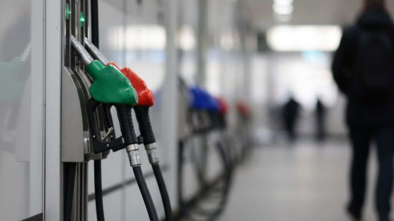 Benzin, motorin, LPG litre fiyatı kaç tl oldu? Zam geldi mi?