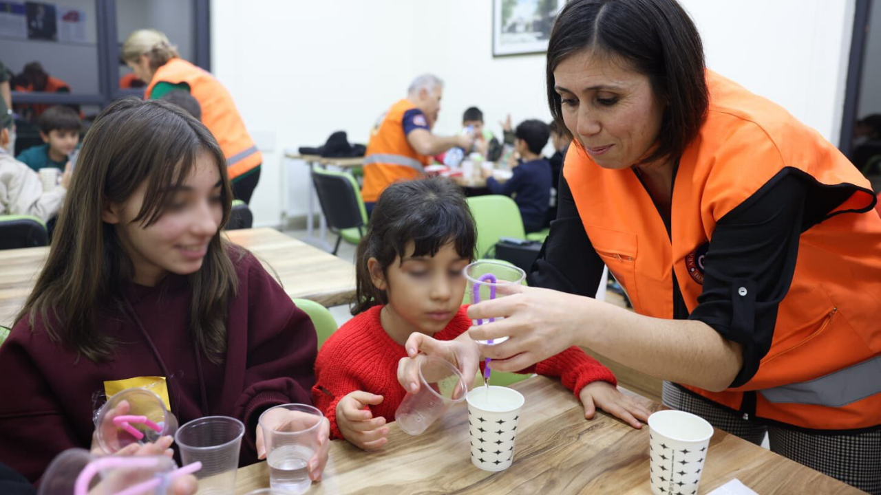Çankaya Belediyesi iki kuşağa hitap eden örnek eğitim programı düzenledi