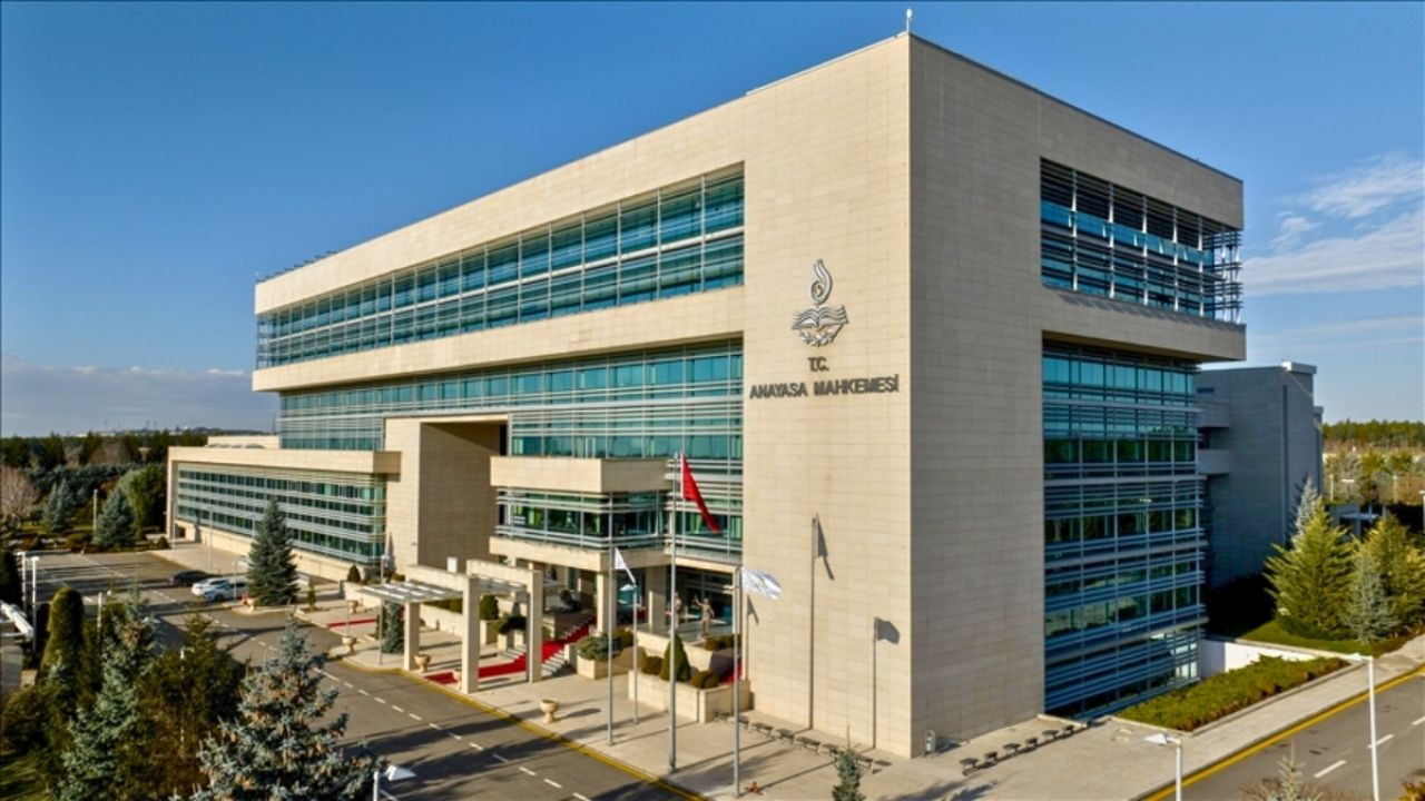 Anayasa Mahkemesi nerede, nasıl gidilir? Görevleri ve kritik yetkileri neler?