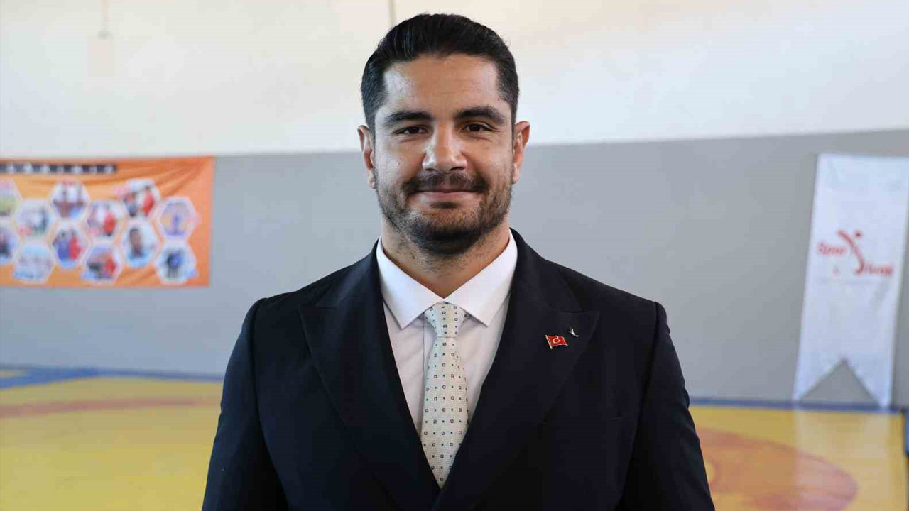 Güreşin geleceği şekilleniyor! Taha Akgül’den genç sporculara net mesaj
