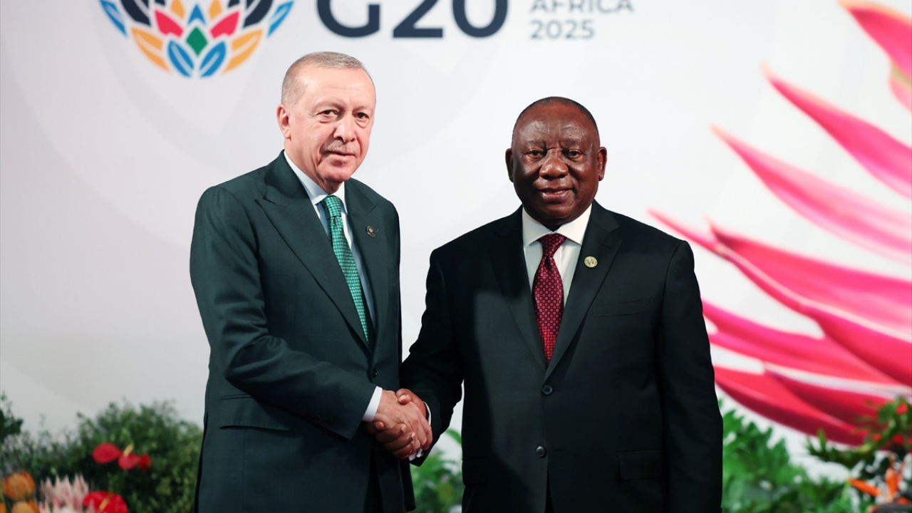 Erdoğan, G20 Zirvesi için Güney Afrika'da! Kritik zirve resmen başladı