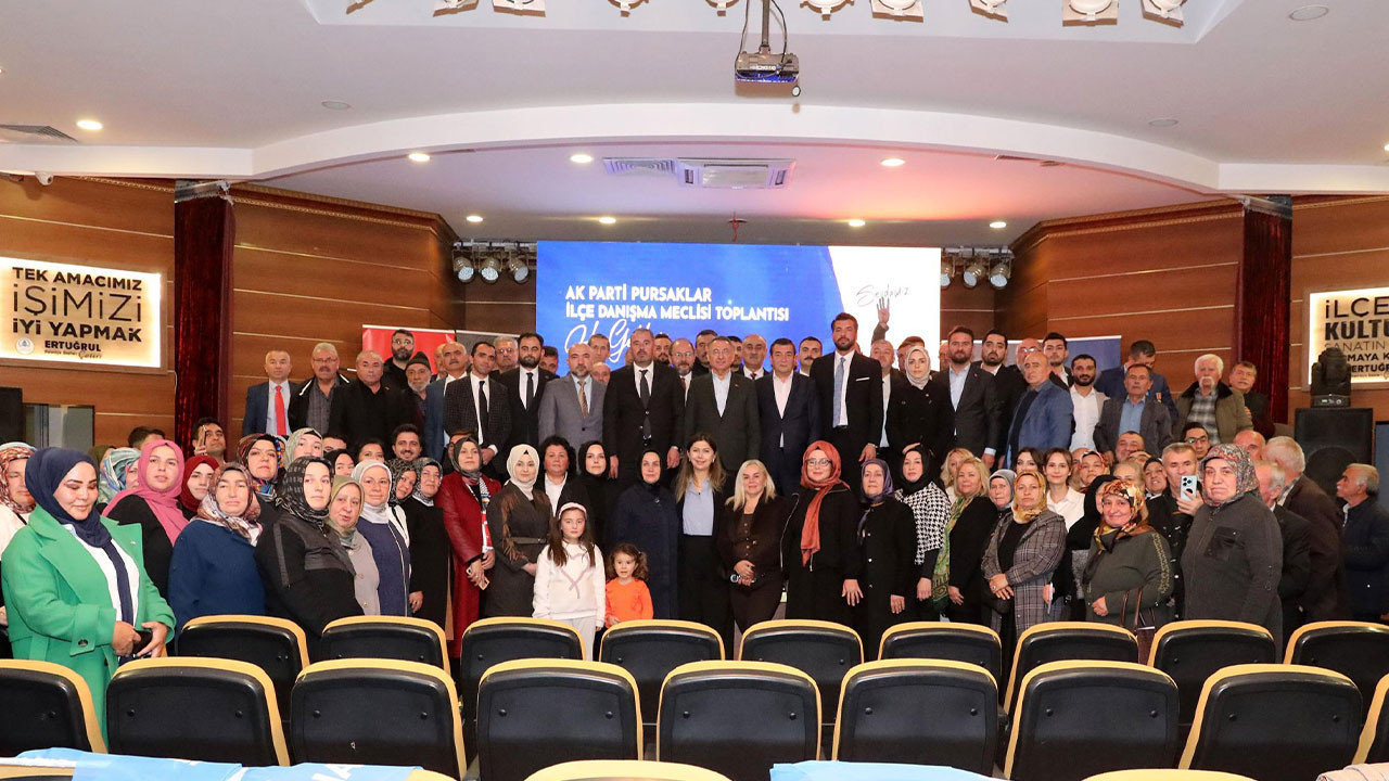 Oktay’dan ABB’ye sert çıkış: “Ankara’yı yönetemeyenler adaylık peşinde”