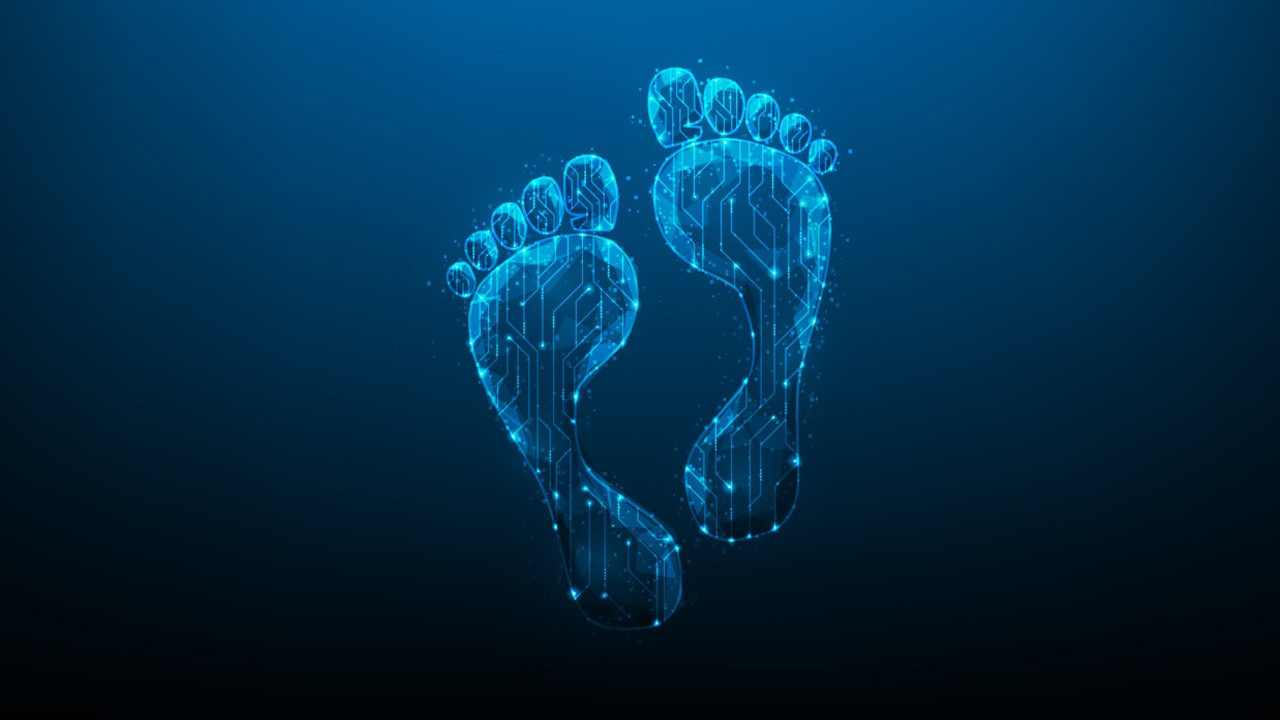 Beğeni ve paylaşımlarınız güvende mi? Dijital ayak izleri risk yaratıyor