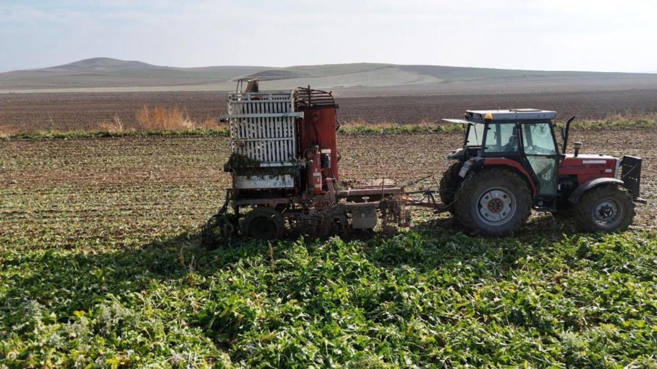 Polatlı’da gün doğmadan başlayan meşakkatli mesai!
