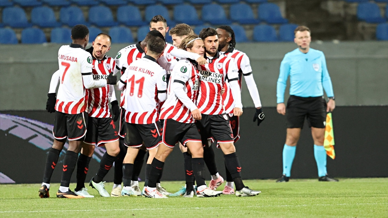 Samsunspor takıldı ama liderliğini sürdürdü