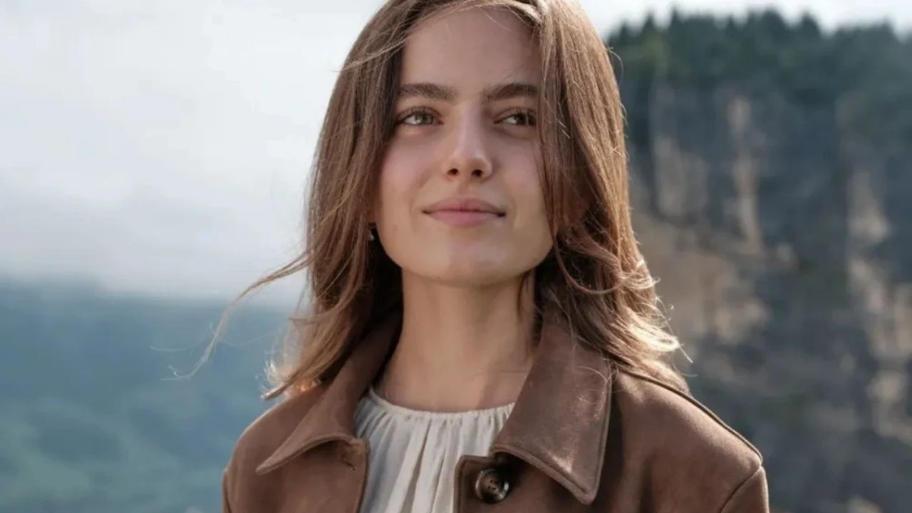 Taşacak Bu Deniz dizisinin Eleni'si Ava Yaman kimdir, kaç yaşında, nereli?