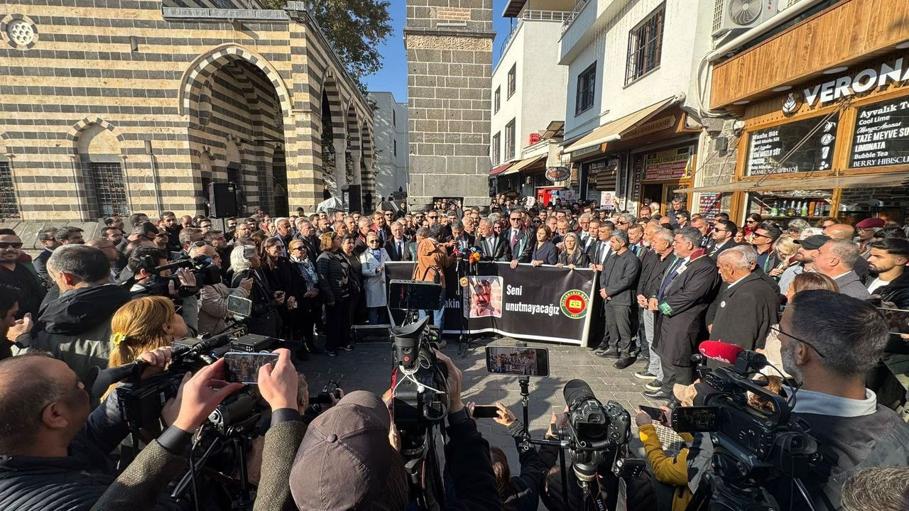 Ankara Barosu Tahir Elçi için bir araya geldi: "Adalet ve insan hakları için birlikteyiz"