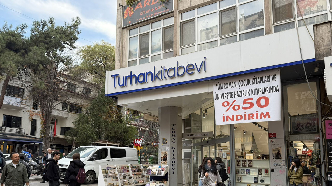 Ankara'da kitapçılar tek tek kapanıyor! AKK'den “Sayfaları Kaybetmeyelim” çağrısı